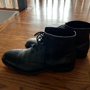 EUC. Frye Men’s Black Leather Boots.